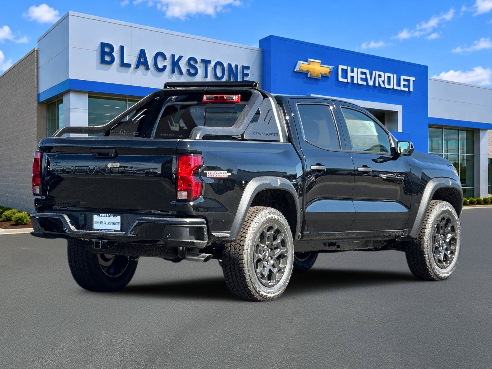 New 2026 Chevrolet Colorado Trail Boss w/ Midnight Edition AWD/4WD image 6