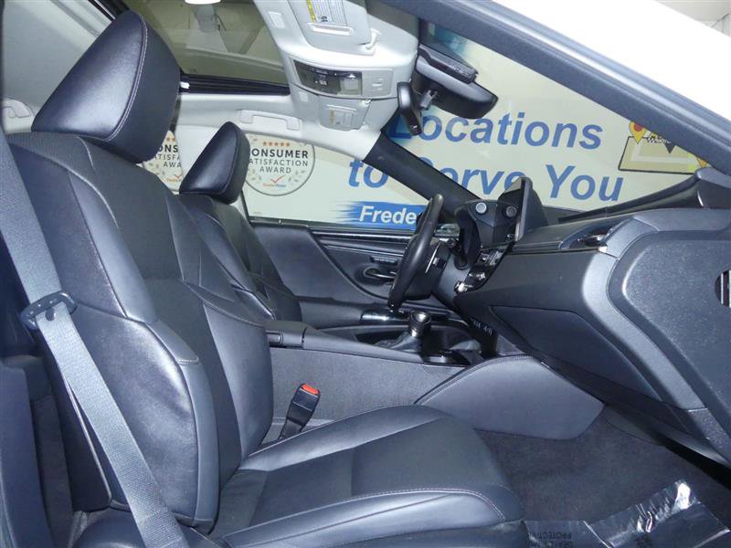 Used 2023 Lexus ES 350 w/ Premium Package image 8