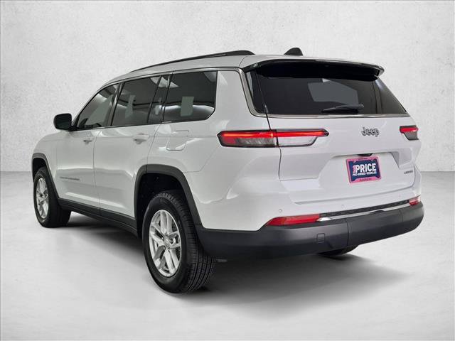 Used 2025 Jeep Grand Cherokee L Laredo w/ Luxury Tech Group I RWD image 8