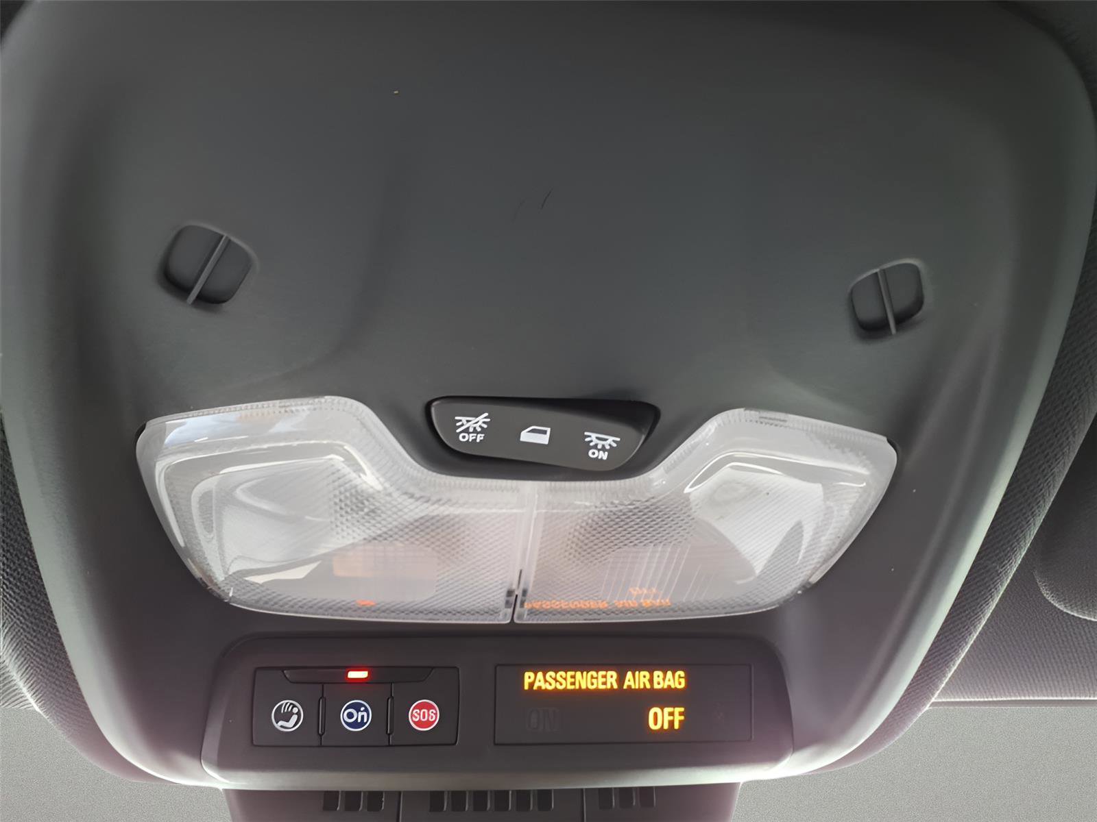 Used 2023 Chevrolet Colorado LT w/ LT Convenience Package II image 26