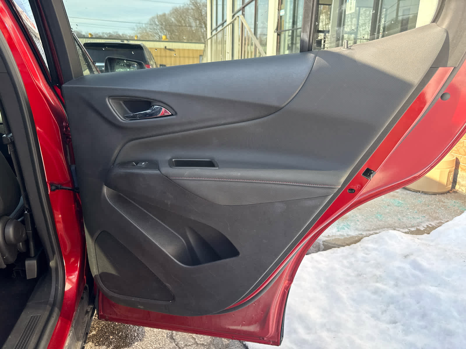 Used 2023 Chevrolet Equinox RS image 28