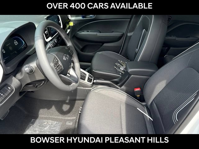 New 2026 Hyundai Venue SEL FWD image 4
