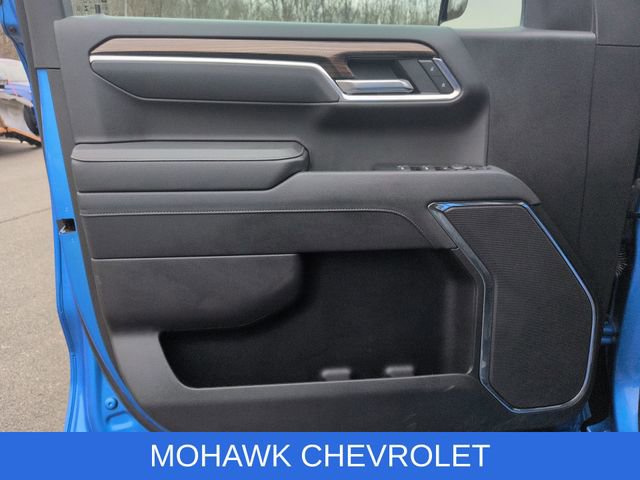 Used 2025 Chevrolet Silverado 1500 LT image 23