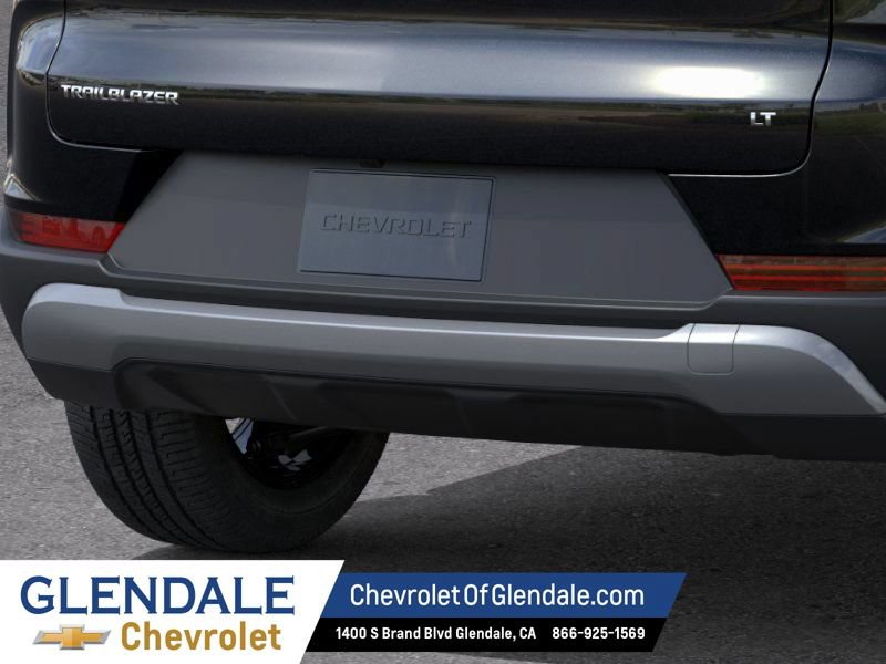 New 2026 Chevrolet TrailBlazer LT w/ Midnight Edition FWD image 14