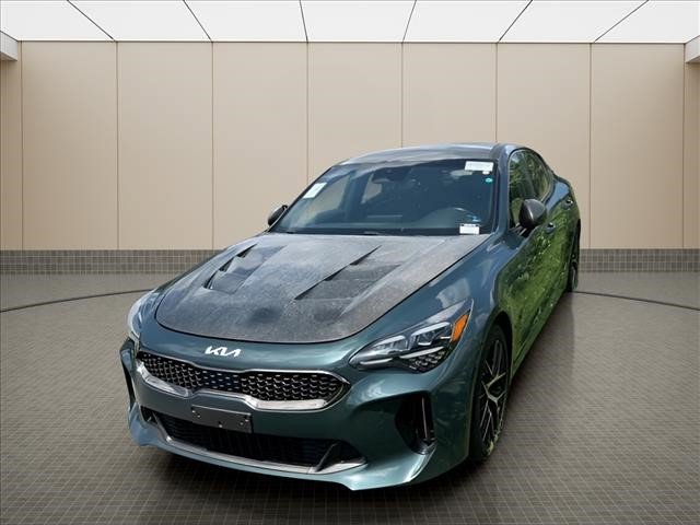 Used 2022 Kia Stinger GT-Line w/ Sun & Sound Package AWD/4WD image 2