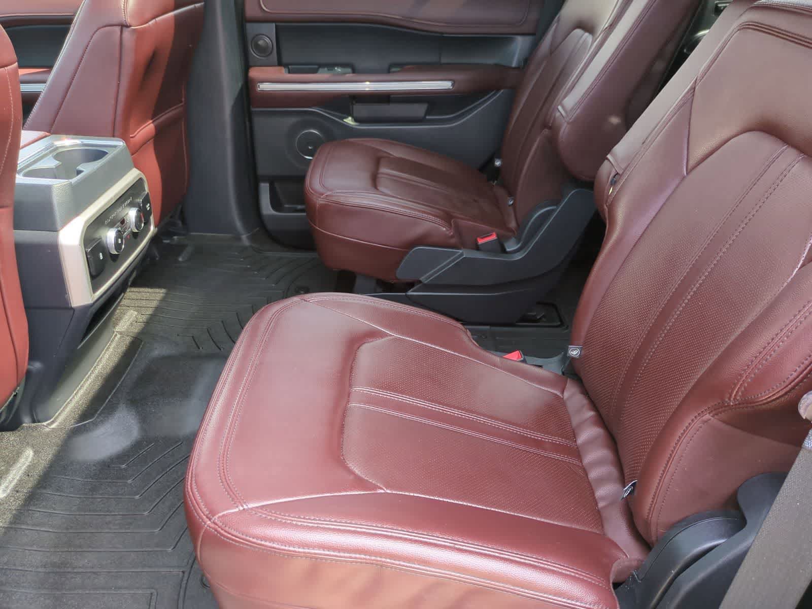Used 2022 Ford Expedition Limited AWD/4WD image 20