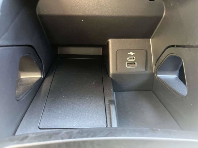 Certified 2026 Ford Ranger XLT w/ Black Appearance Package AWD/4WD image 32