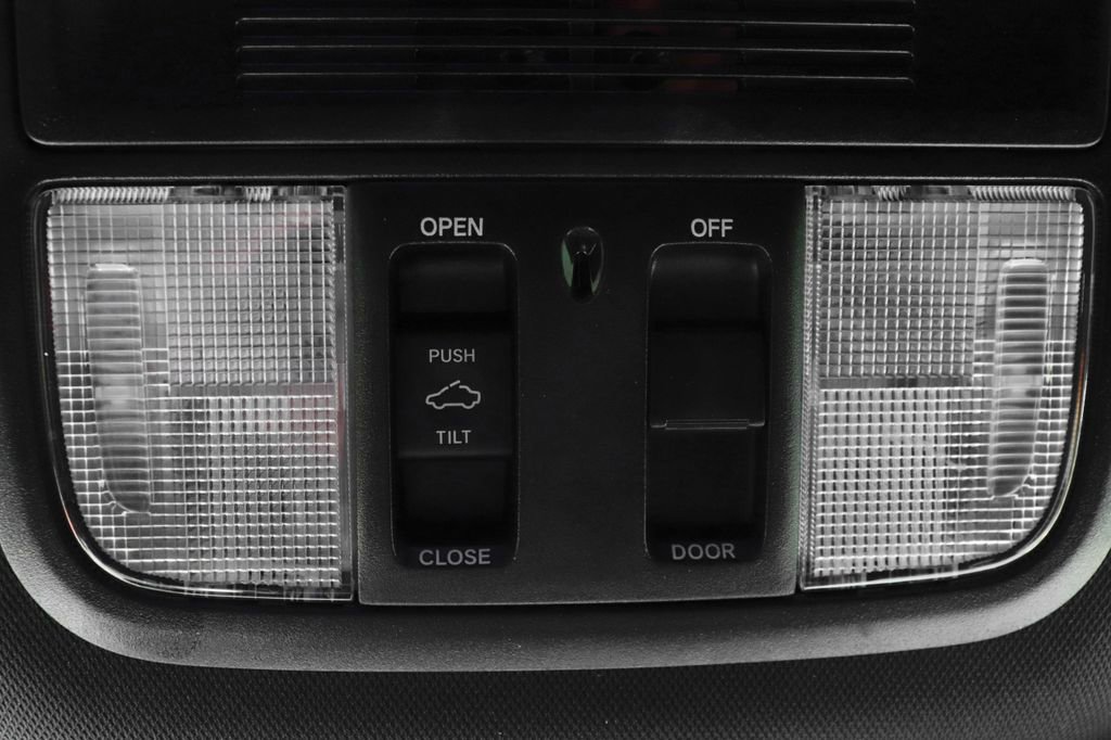 Used 2021 Honda Accord Sport image 26