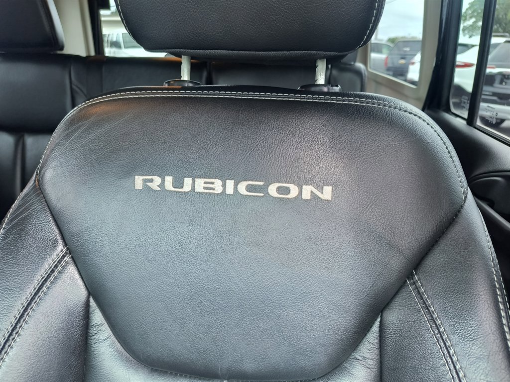 Used 2014 Jeep Wrangler Unlimited Rubicon image 20