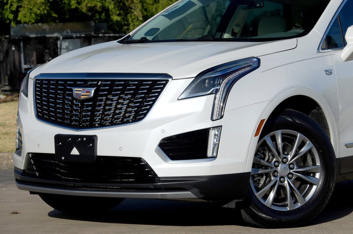 Used 2021 Cadillac XT5 Premium Luxury w/ LPO, Floor Liner Package FWD image 23