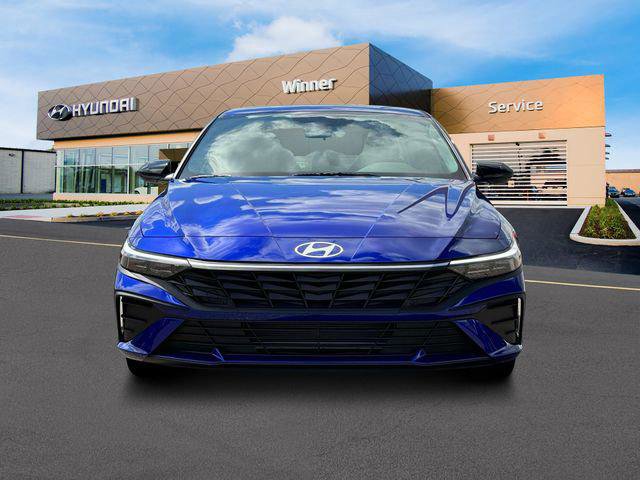 New 2025 Hyundai Elantra Sport image 12