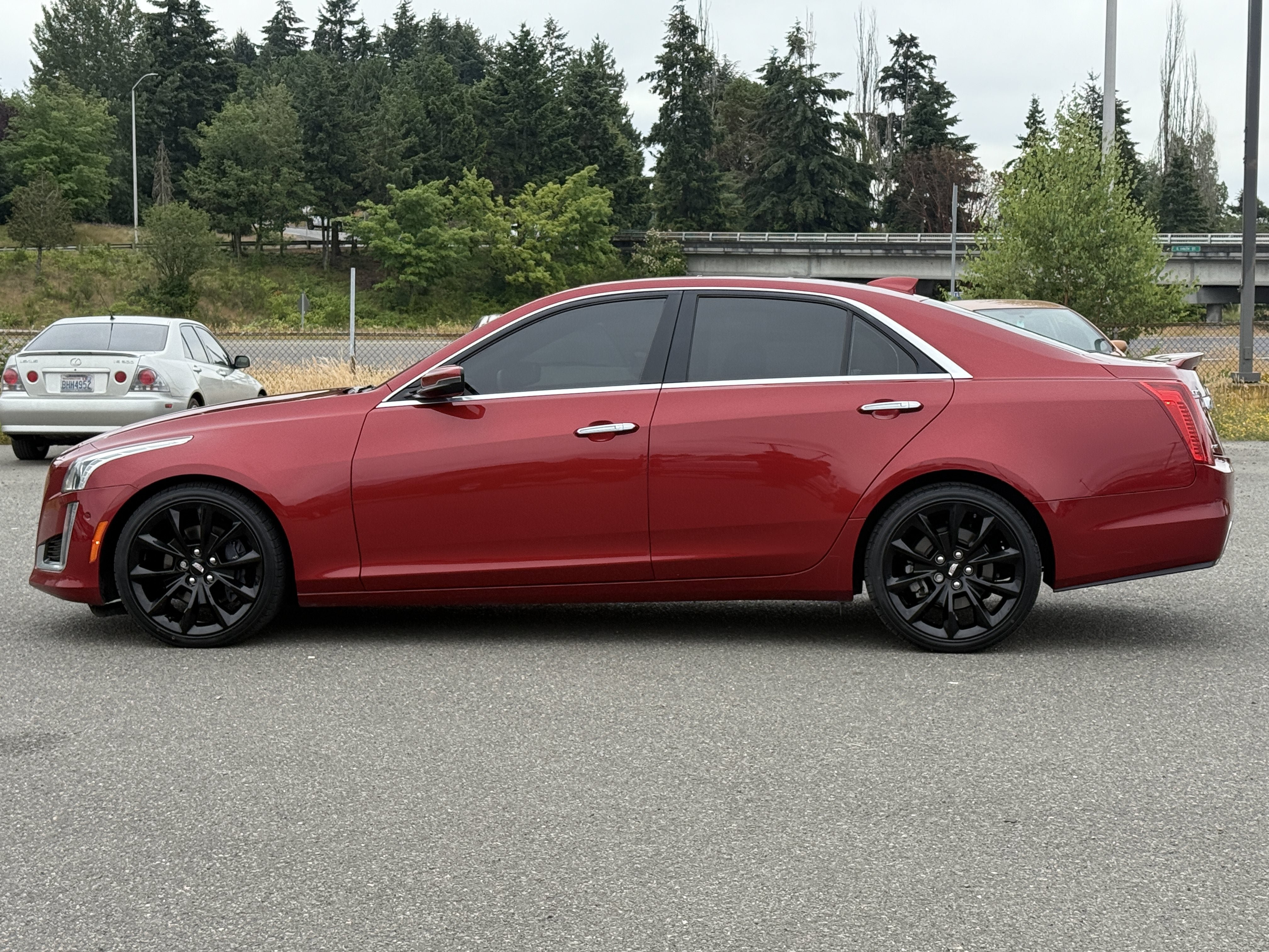 Used 2017 Cadillac CTS Premium Luxury w/ Technology Package AWD/4WD image 2