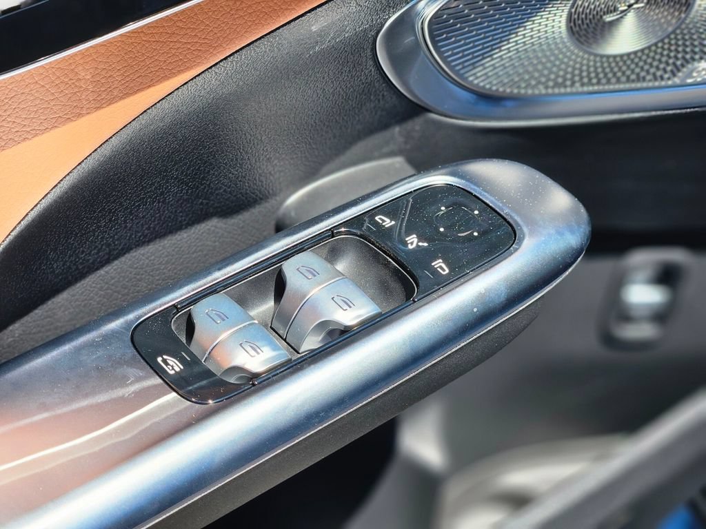 New 2026 Mercedes-Benz C 300 4MATIC Sedan image 16
