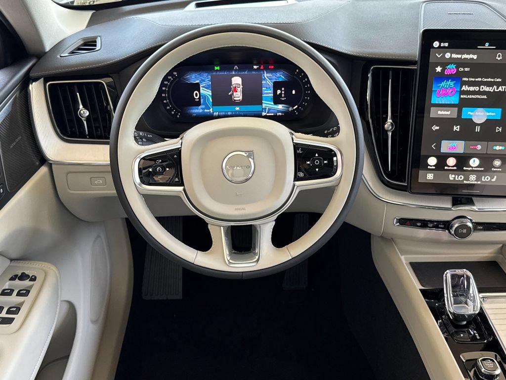 New 2026 Volvo XC60 B5 Ultra w/ Climate Package PRO AWD/4WD image 13
