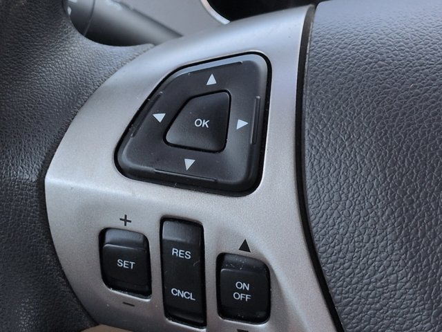 Used 2018 Ford Taurus SE FWD image 21
