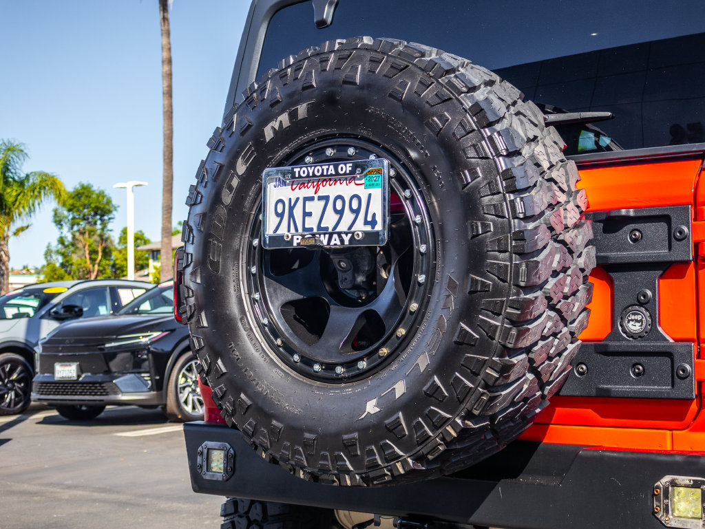 Used 2018 Jeep Wrangler Unlimited Sport S AWD/4WD image 21