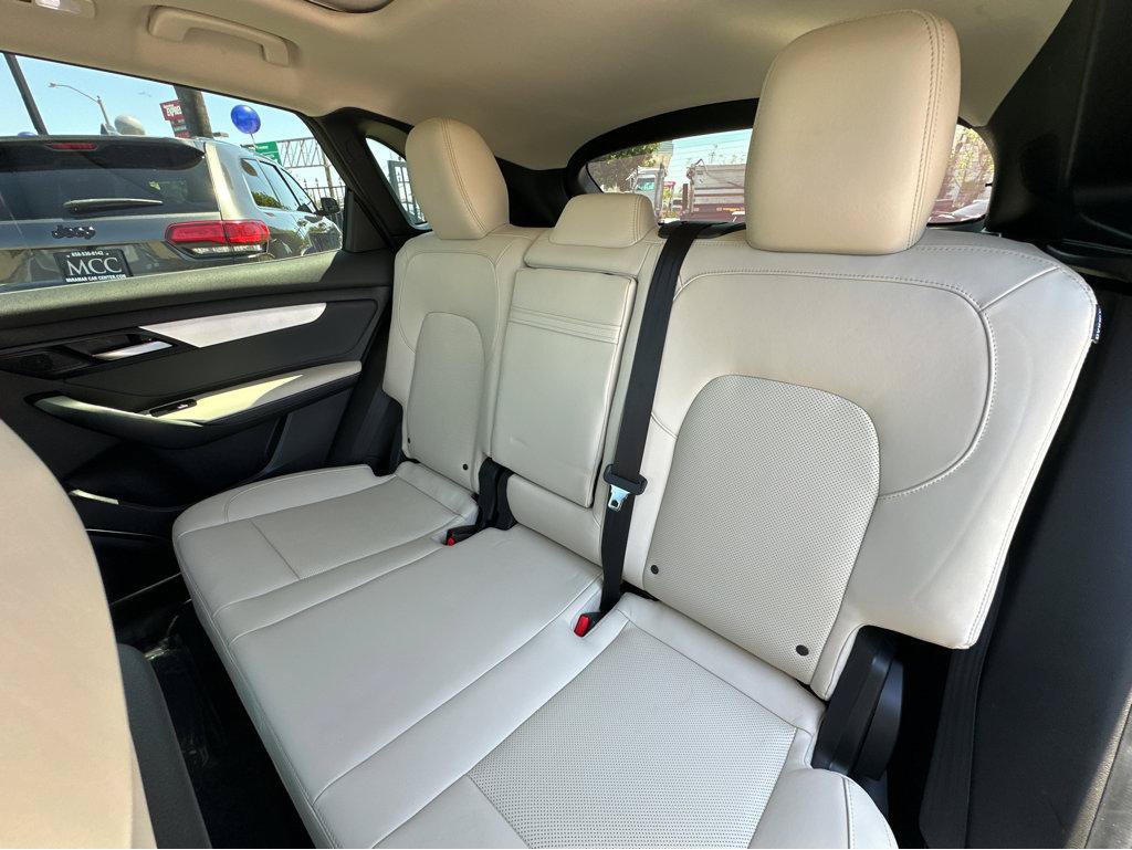 Used 2023 VinFast VF 8 Plus AWD/4WD image 9