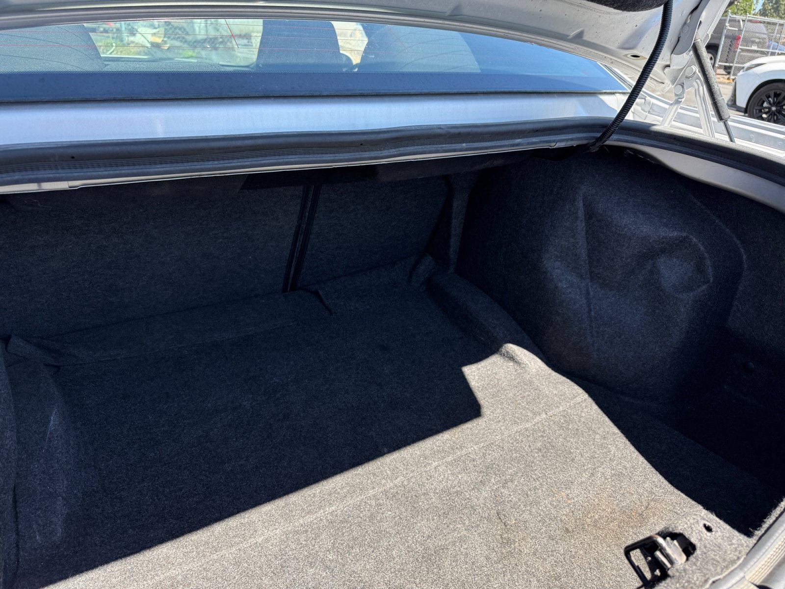 Used 2022 Dodge Challenger GT AWD/4WD image 18