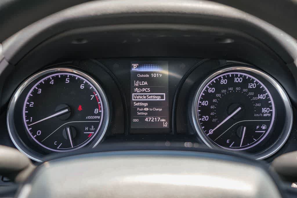 Used 2018 Toyota Camry LE FWD image 23