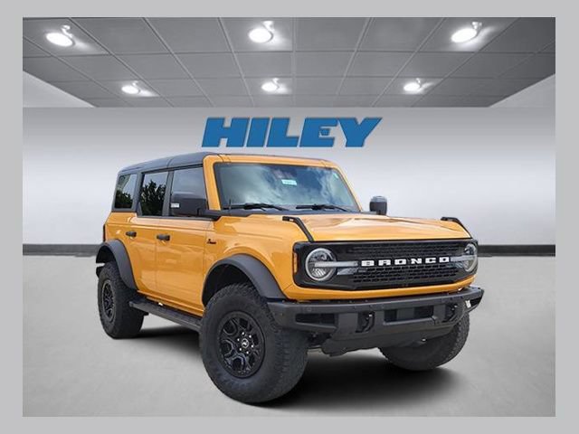 Used 2022 Ford Bronco Wildtrak AWD/4WD image 1