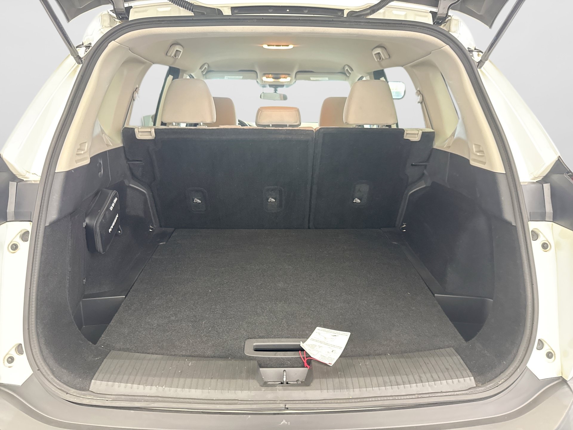 Used 2021 Nissan Rogue SV AWD/4WD image 19