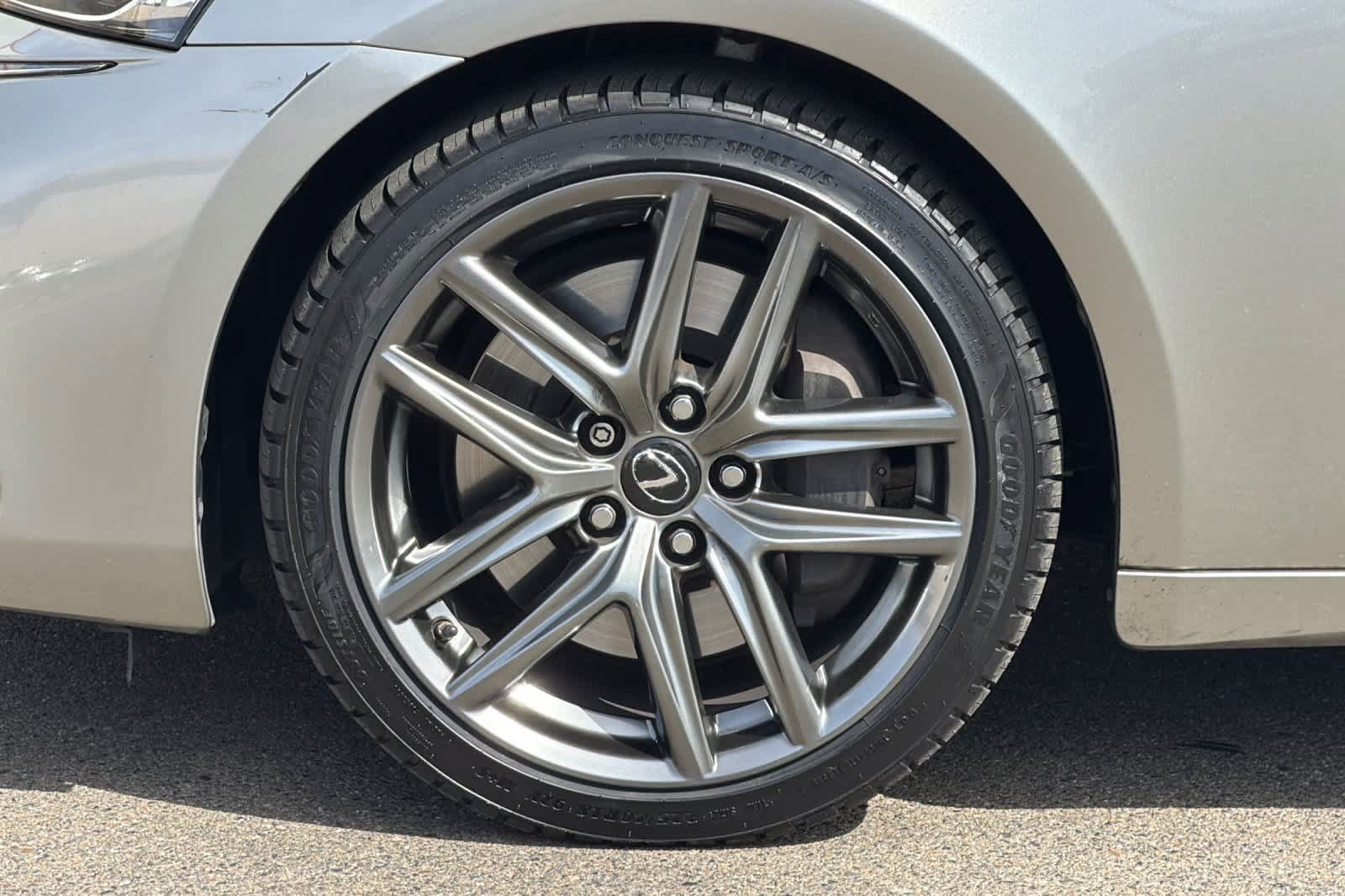 Used 2017 Lexus IS 350 F Sport w/ F Sport Package RWD image 31