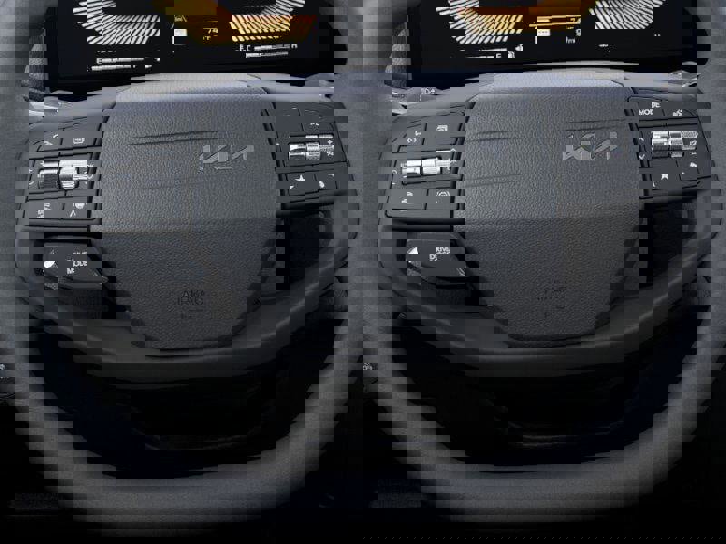 New 2025 Kia K4 LXS image 22