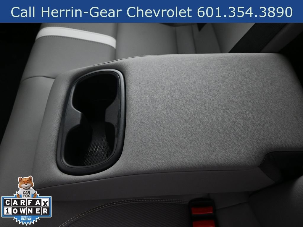 Used 2025 Toyota Camry SE w/ Convenience Package image 17