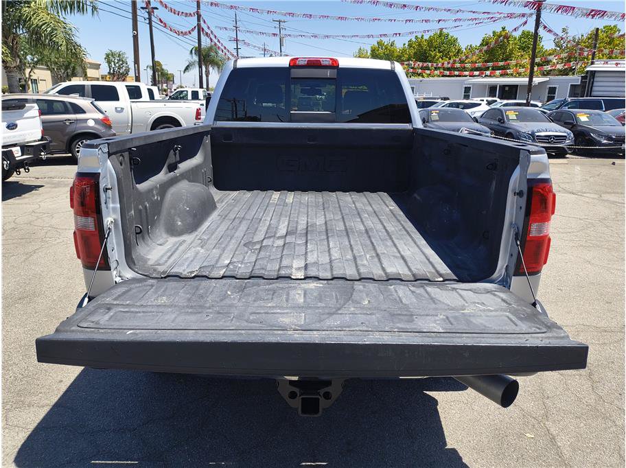 Used 2015 GMC Sierra 2500 SLT w/ Duramax Plus Package AWD/4WD image 12