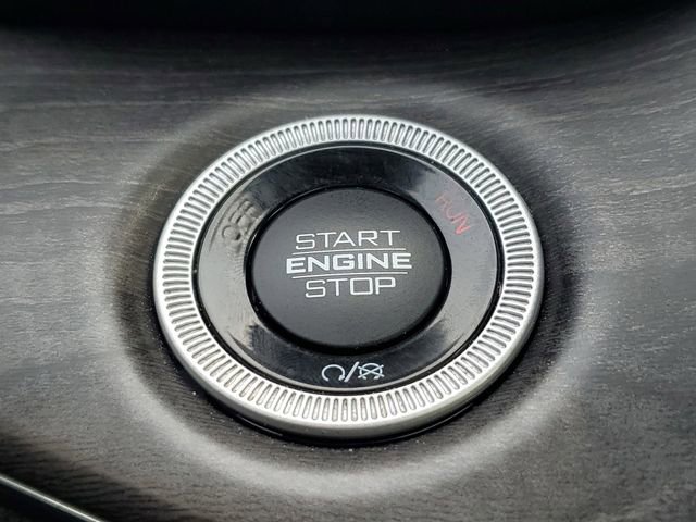 Used 2023 Jeep Grand Cherokee Overland w/ Luxury Tech Group IV image 29