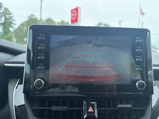 Used 2020 Toyota Corolla LE FWD image 25