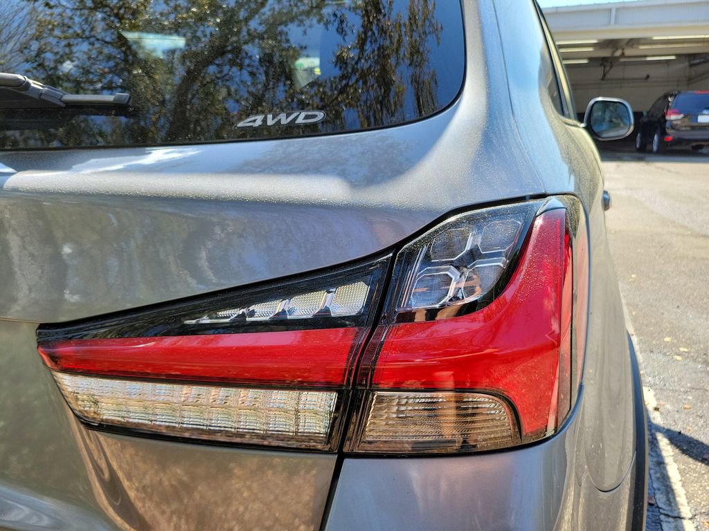 Used 2023 Mitsubishi Outlander Sport ES image 19