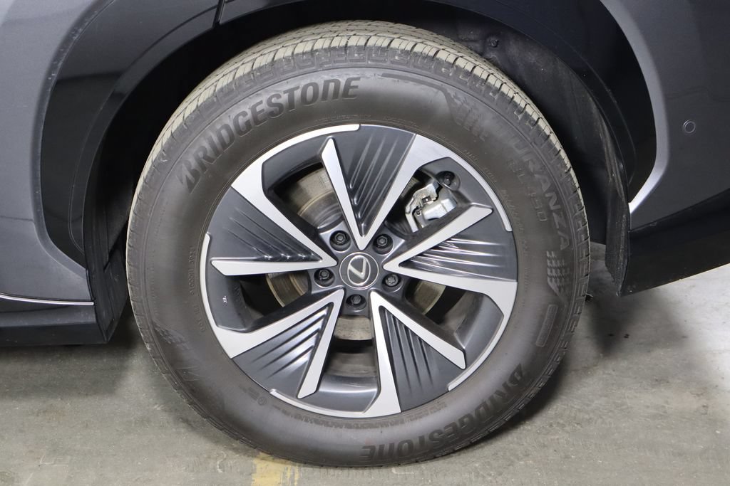 Used 2024 Lexus RZ 450e Premium w/ Technology Package AWD/4WD image 38