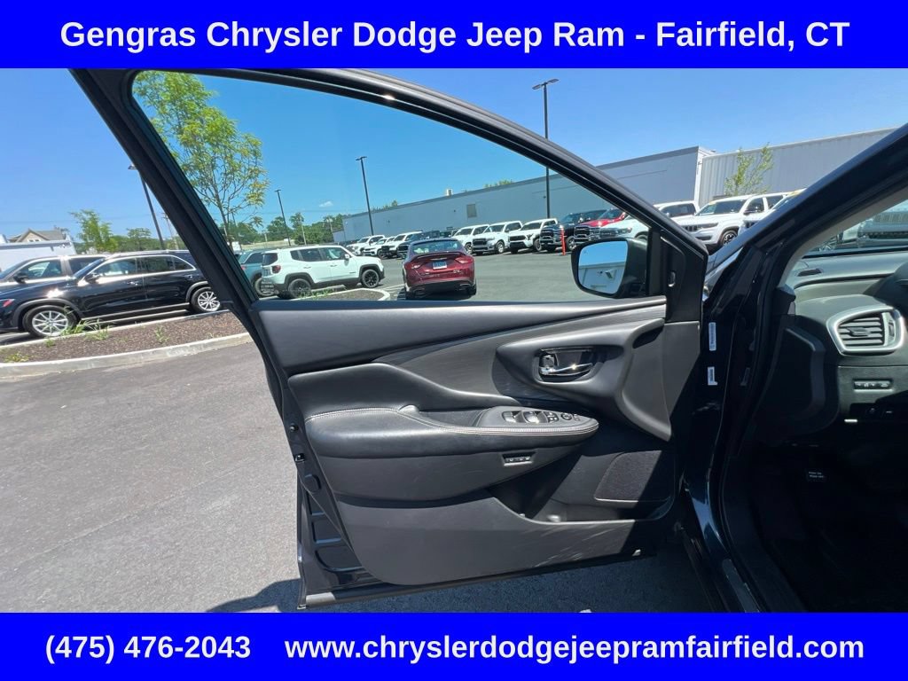 Used 2017 Nissan Murano SL w/ SL Technology Package AWD/4WD image 15