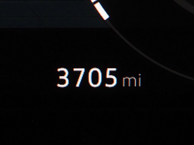 Used 2024 Volkswagen Atlas SE w/ Technology Package image 19