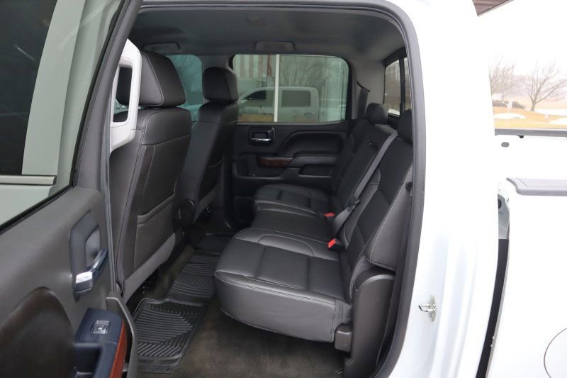Used 2016 GMC Sierra 1500 SLT w/ SLT Premium Package AWD/4WD image 16