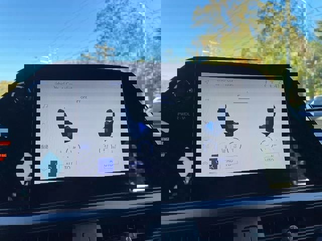 Used 2024 Lexus UX 250h F Sport image 17