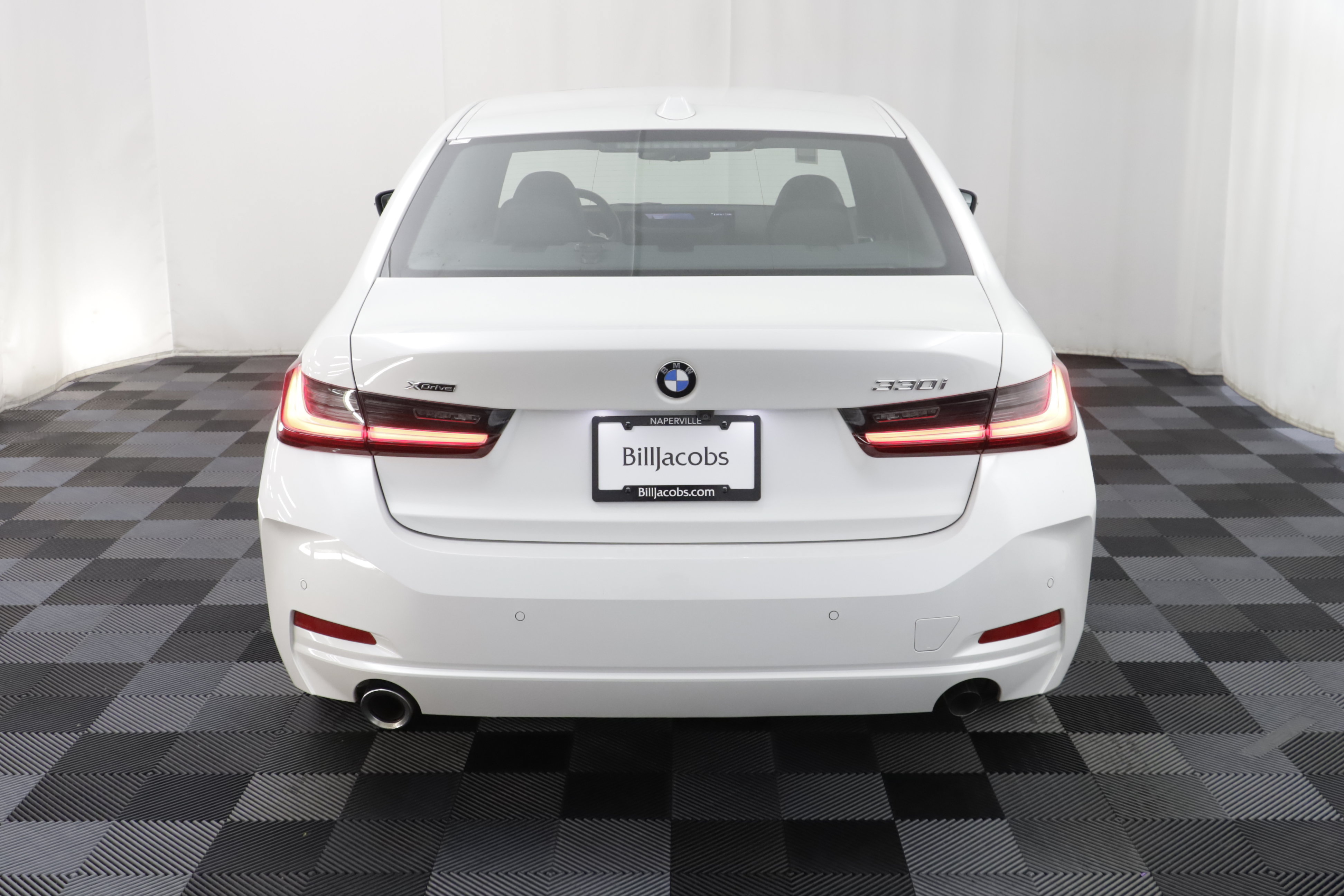 Used 2026 BMW 330i xDrive Sedan AWD/4WD image 21