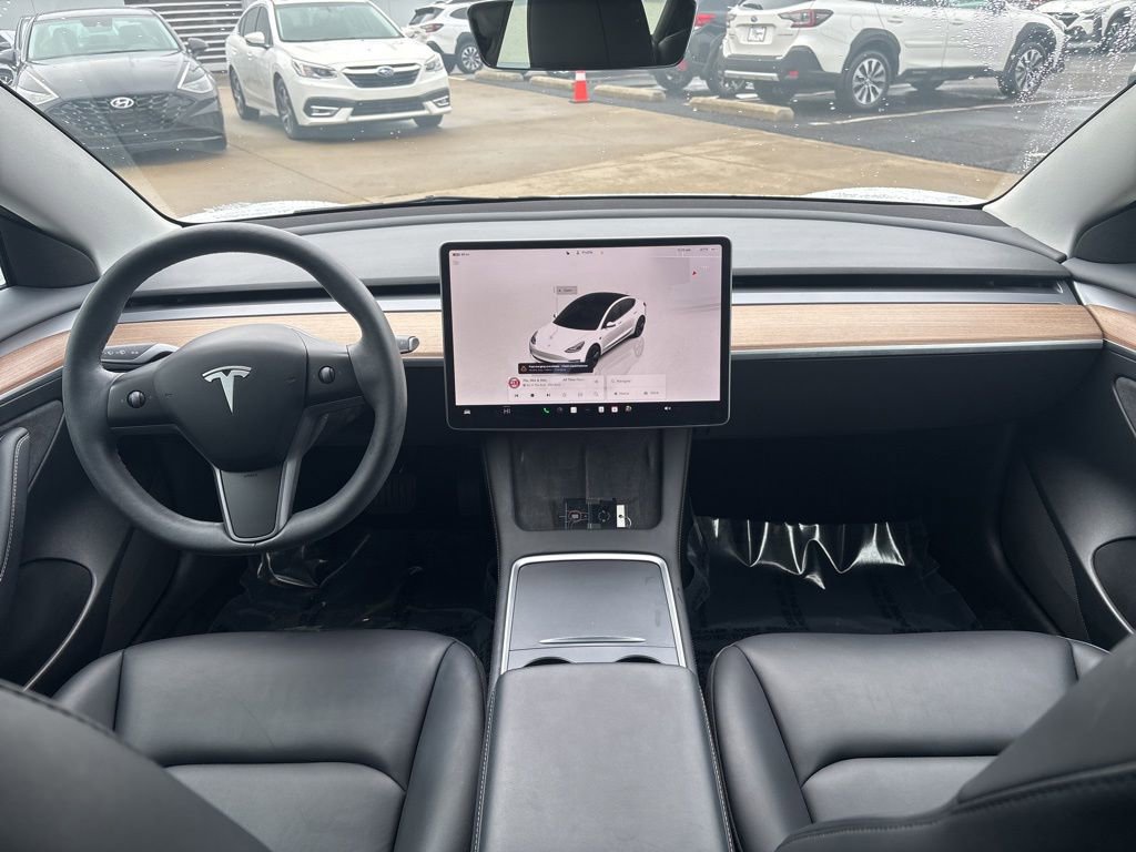 Used 2023 Tesla Model 3 Standard Range image 12