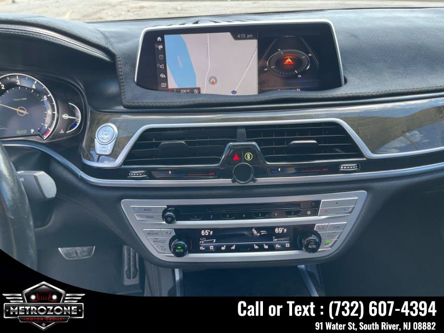 Used 2019 BMW 750i RWD image 30