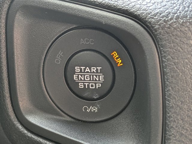 New 2025 Jeep Gladiator Sport image 24