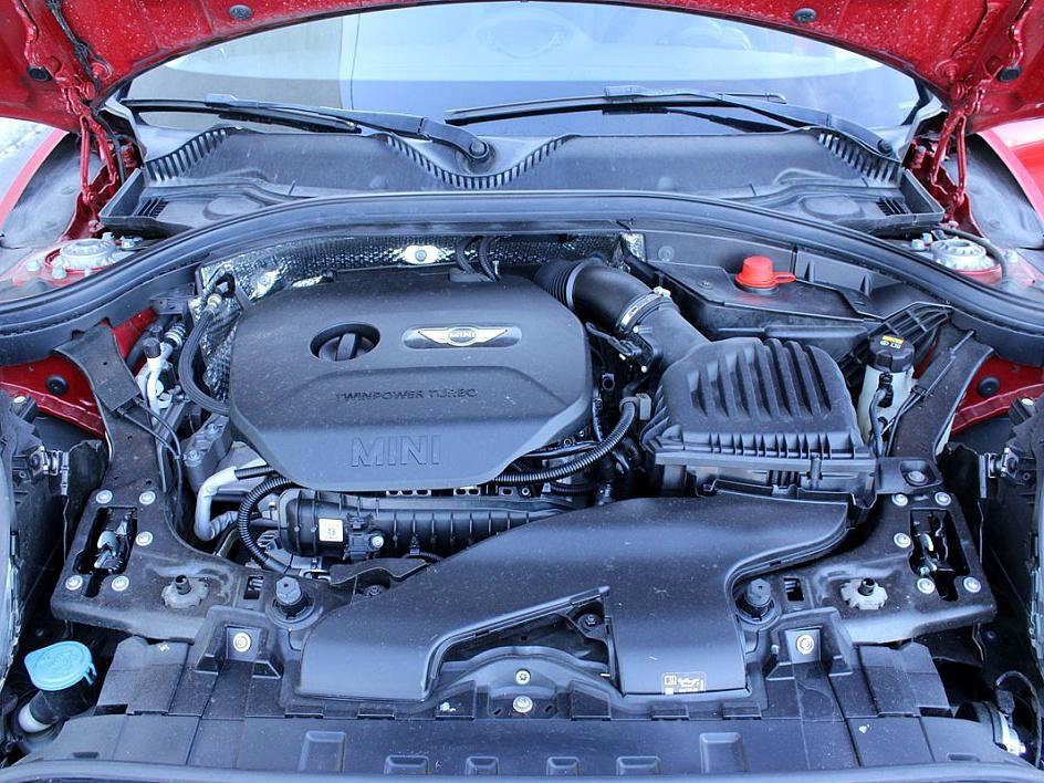 Used 2016 MINI Cooper Clubman image 23