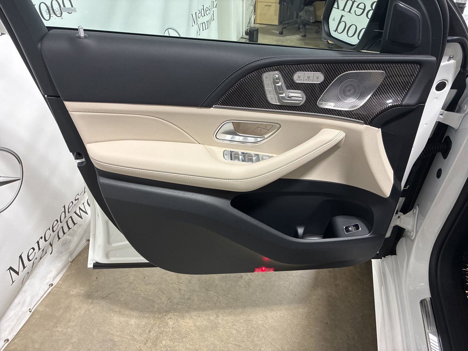 New 2026 Mercedes-Benz GLE 53 AMG 4MATIC Coupe image 7