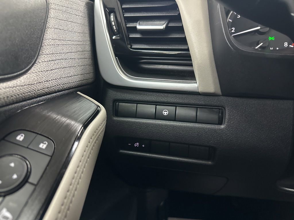 Used 2021 Nissan Rogue SV image 37