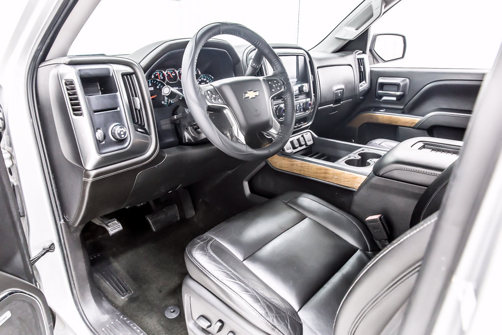 Used 2018 Chevrolet Silverado 1500 LTZ w/ Texas Edition RWD image 27