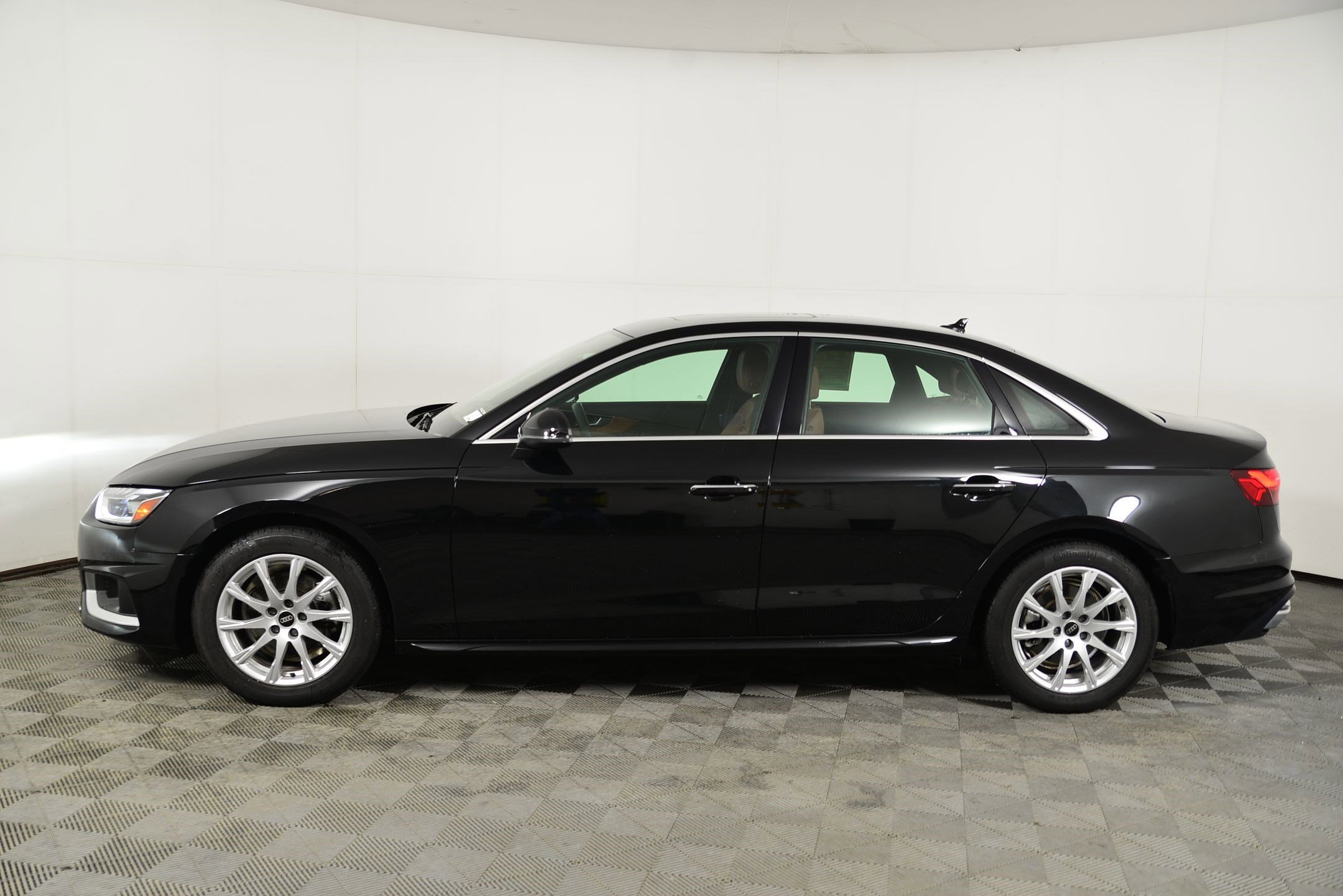 Certified 2023 Audi A4 2.0T Premium w/ Convenience Package image 2
