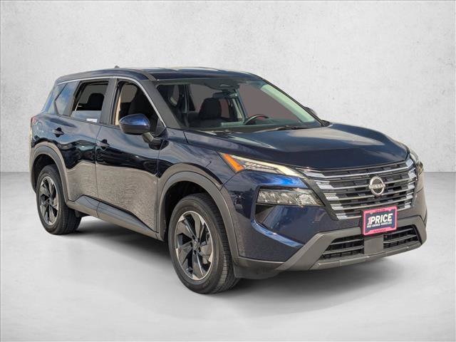 Used 2025 Nissan Rogue SV AWD/4WD image 3