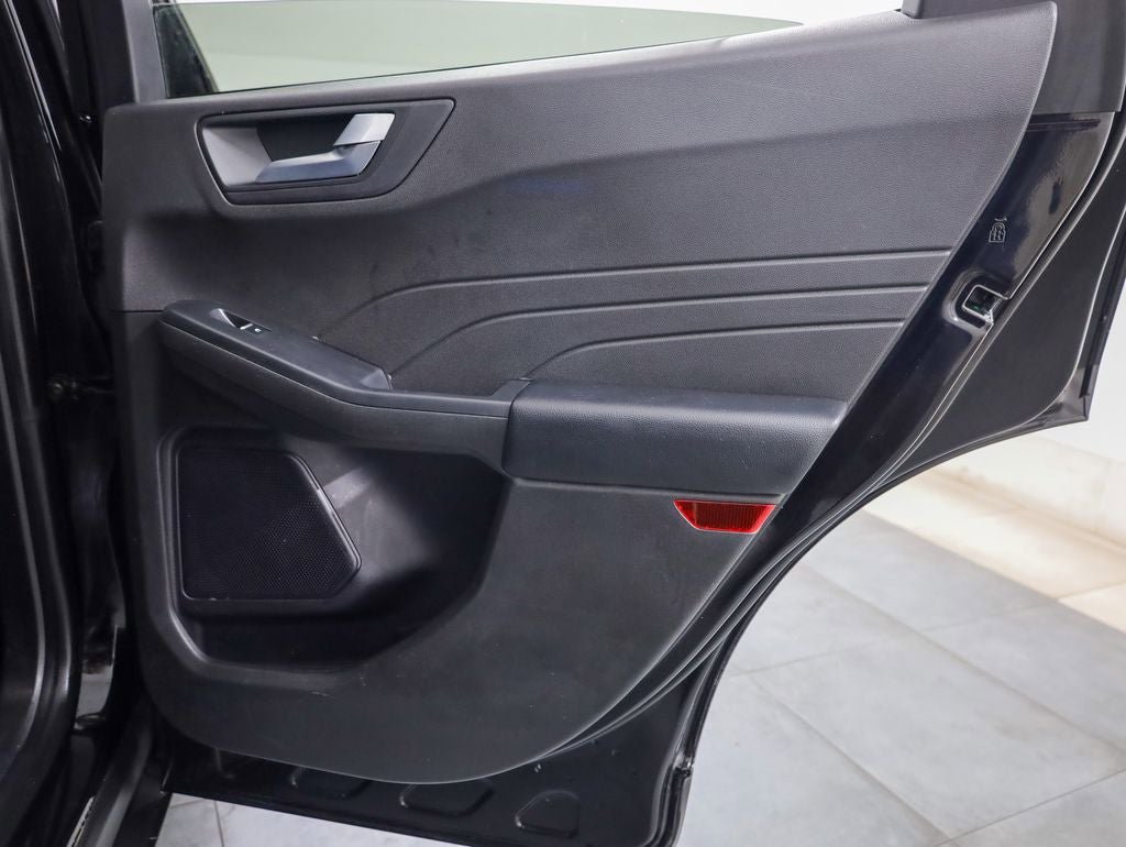 Used 2024 Ford Escape ST-Line Select w/ Tech Pack #1 image 17