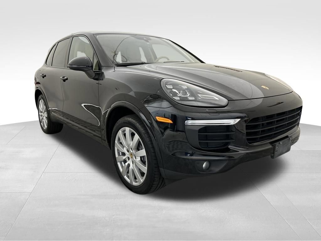 Used 2017 Porsche Cayenne Platinum Edition image 7