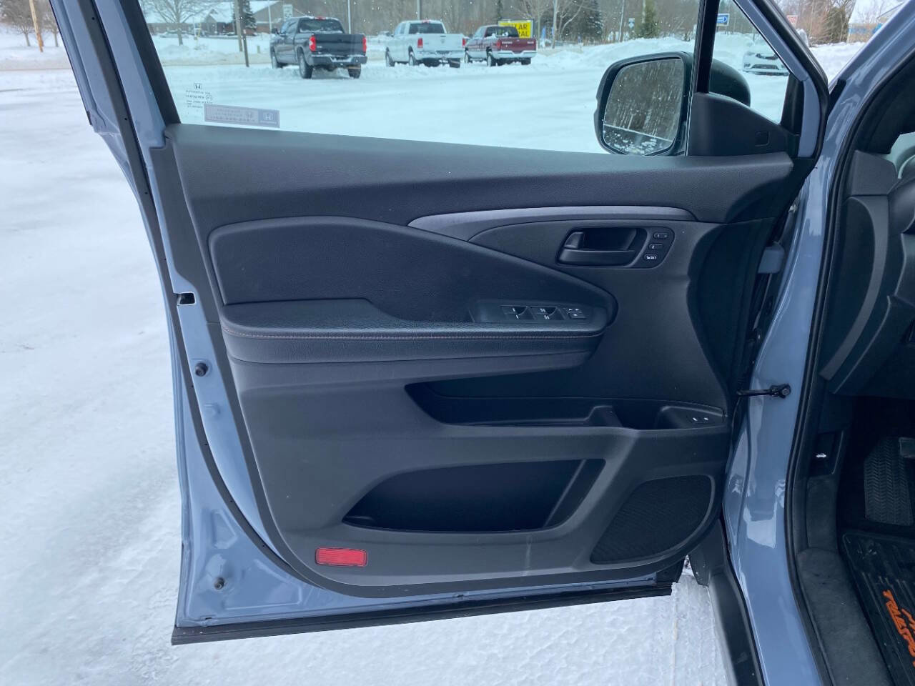 Used 2022 Honda Passport TrailSport image 25